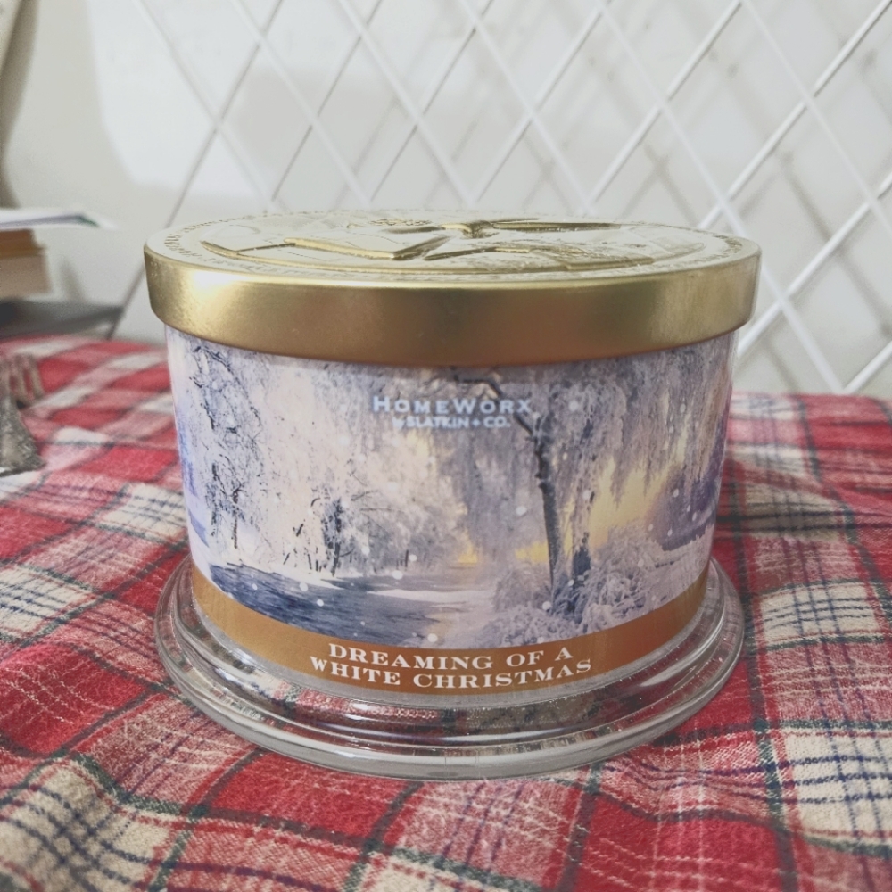 New Homeworx Slatkin & Co. Dreaming of a White Christmas 4 Wick Luxury Candle